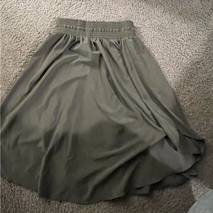 Lululemon flowy skirt